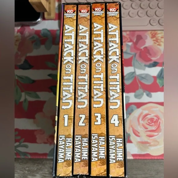Attack on Titan Manga Set 1-4 - Picture 3 of 5